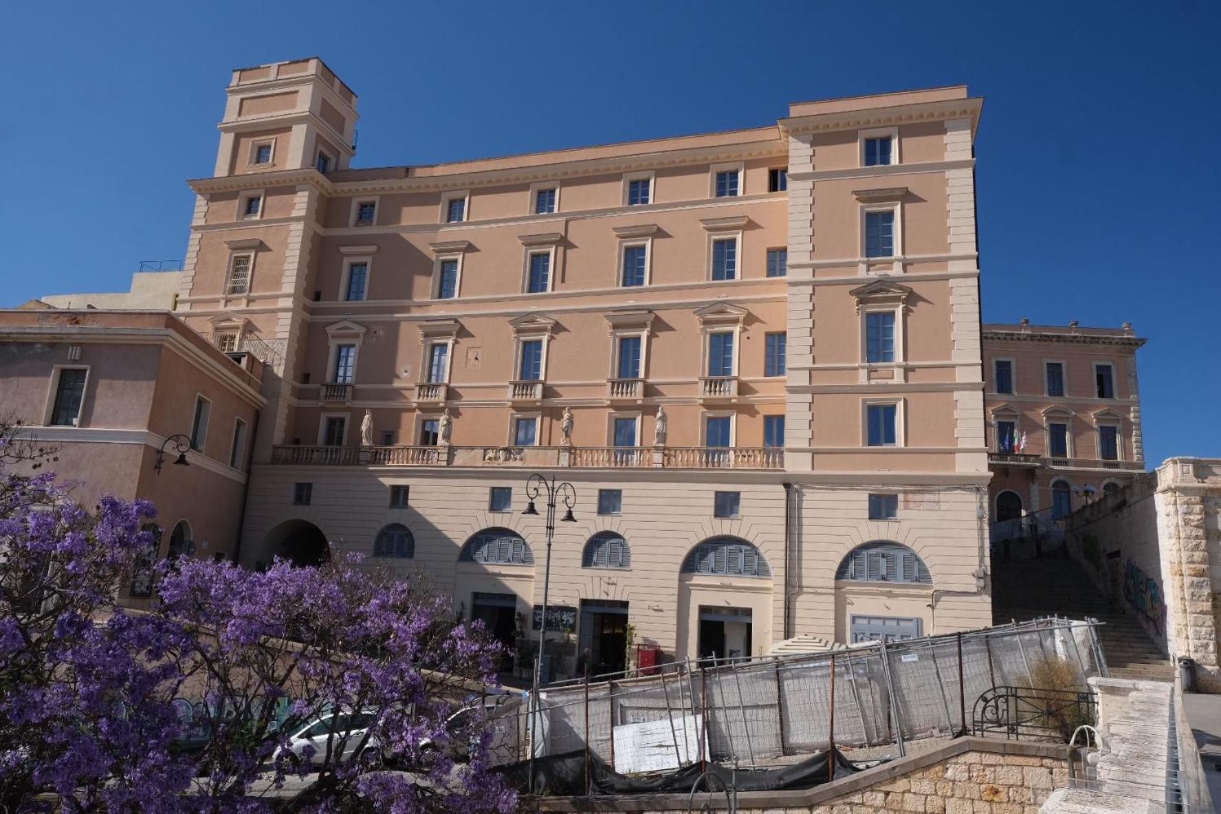 Palazzo Boyl 1840 Hotel กาญารี ภายนอก รูปภาพ